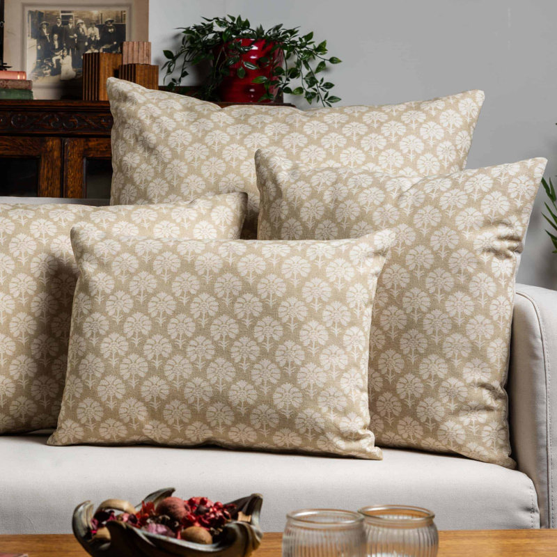 Wildflower Cushion in Natural Linen, 43x30cm, Synthetic filled