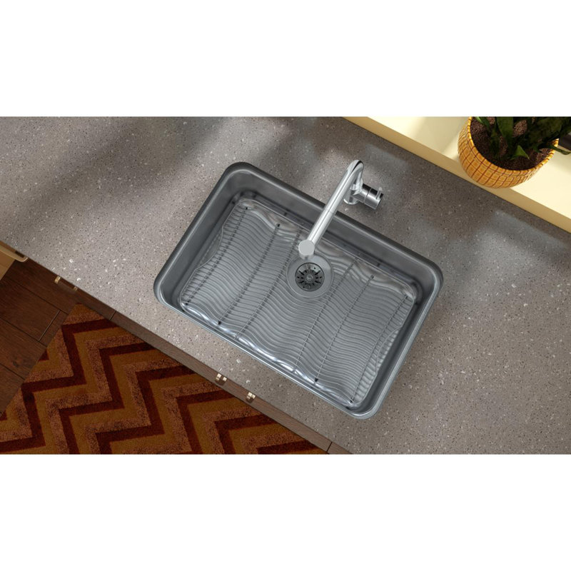 Grille d'évier 15 po x 23 po, Arrière central