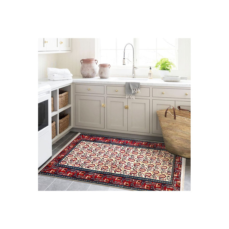 Tapis beige lavable à motifs traditionnels tissés
