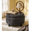 Repose-pieds de rangement rembourré avec couvercle amovible et compartiment de rangement caché Feros-126148939