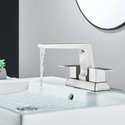 Centerset Bathroom Faucet