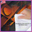 Édredon orange à motif géométrique abstrait-129974943
