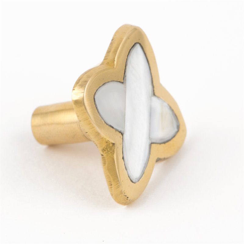 1 1/2" Length Novelty Knob Multipack