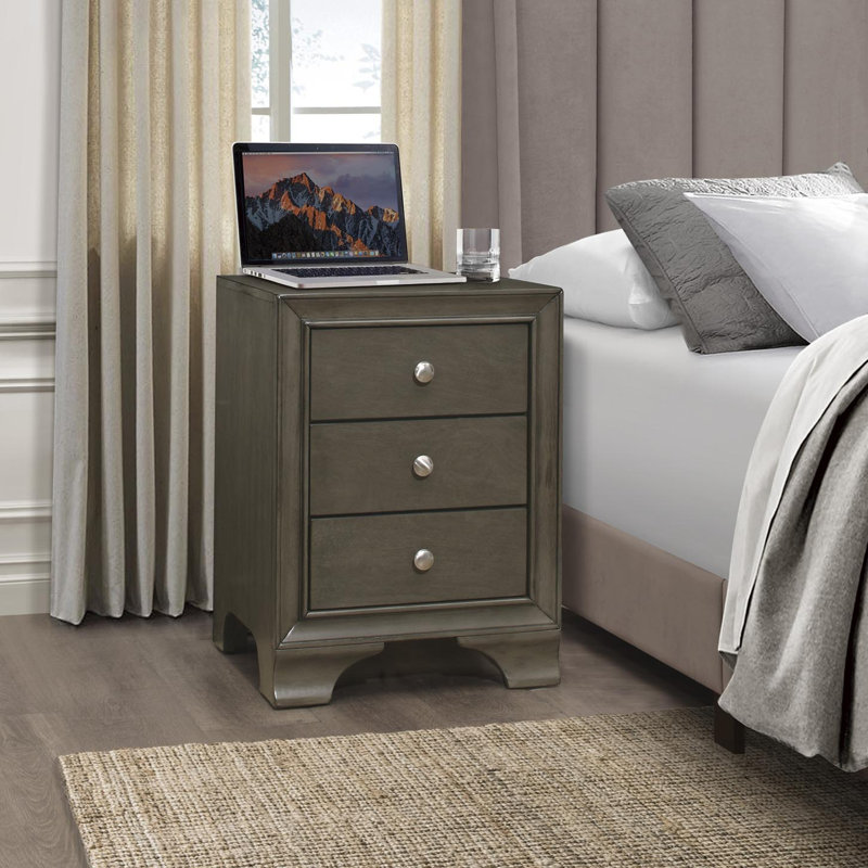 Table de chevet Touete Folu, port USB, 3 tiroirs avec boutons chromés, Gris