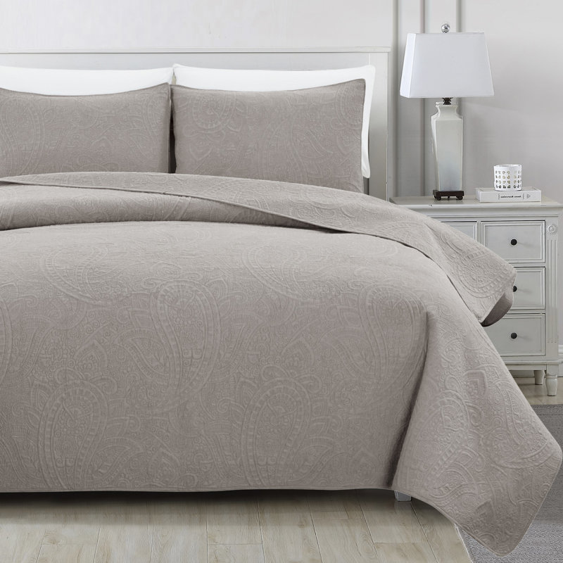 Bristin Cotton Twill Paisley Quilt, Full/Queen, Gray