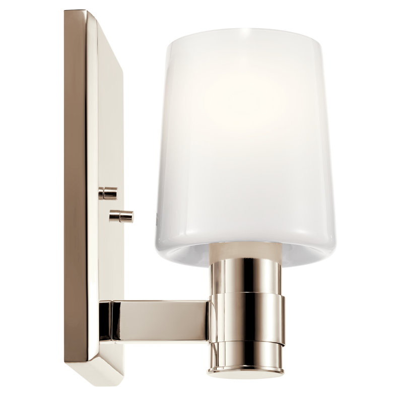 Applique murale 1 lumière 8,5 po avec verre opale, Nickel poli