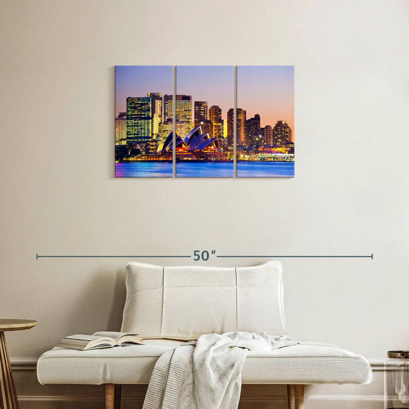 Rorry Sydney Financial Disctrict, 20" H x 33" W