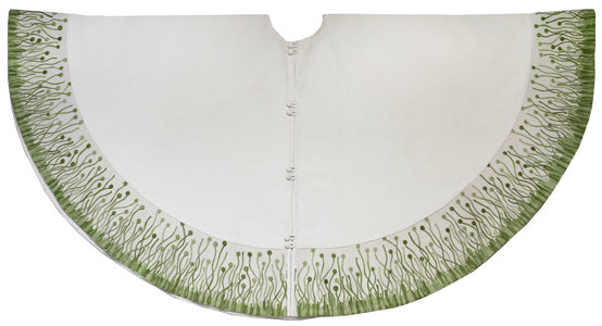 Flora Christmas Tree Skirt in Green