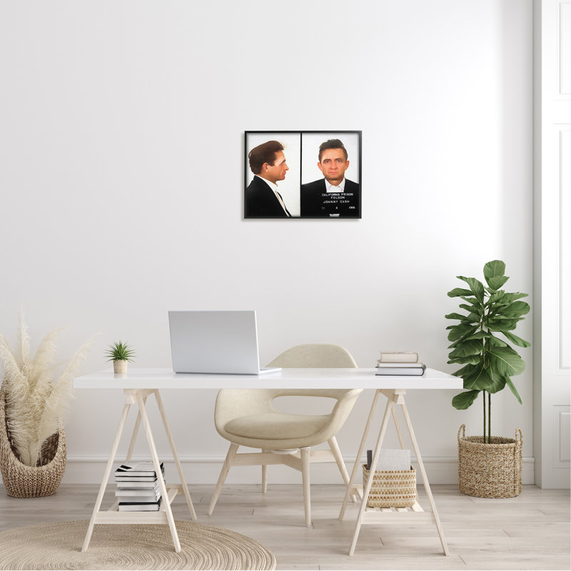 Johnny Cash Prison Mugshot, photographie, conception par Daniel Sproul, L 20 po x H 16 po, Giclée encadrée noir minuit