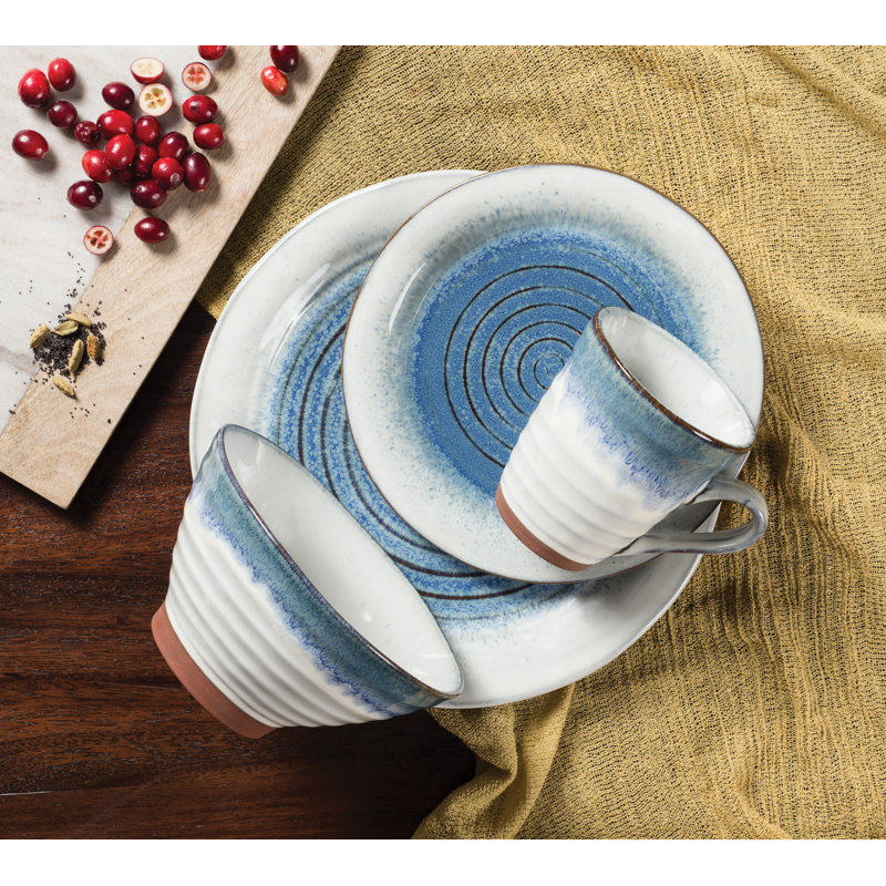 Talia Blue Porcelain Swirl 16-Piece Dinnerware Set, Service for 4