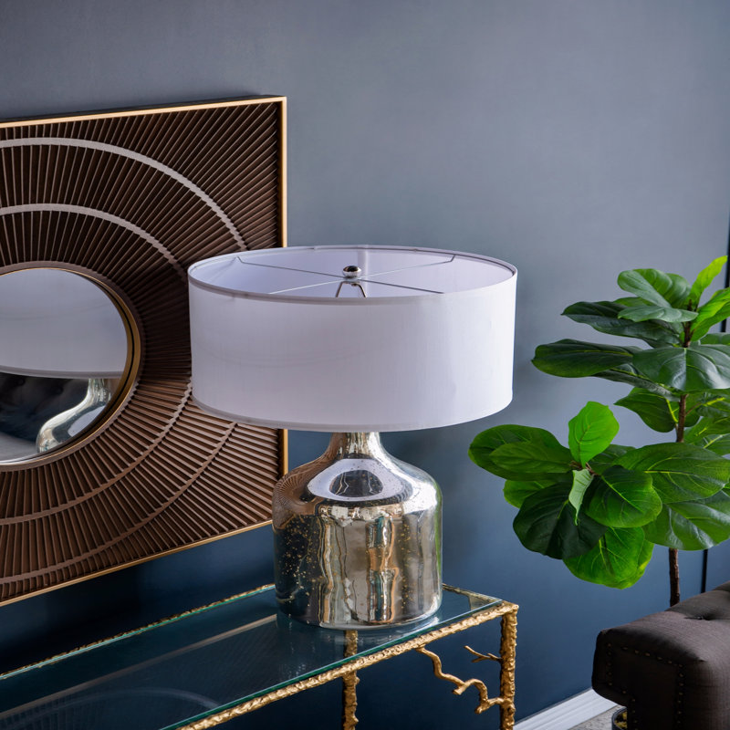 Lampe de table ronde argentée avec abat-jour en tissu blanc