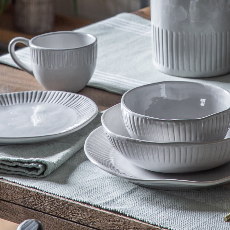4 Piece Salad or Dessert Plate