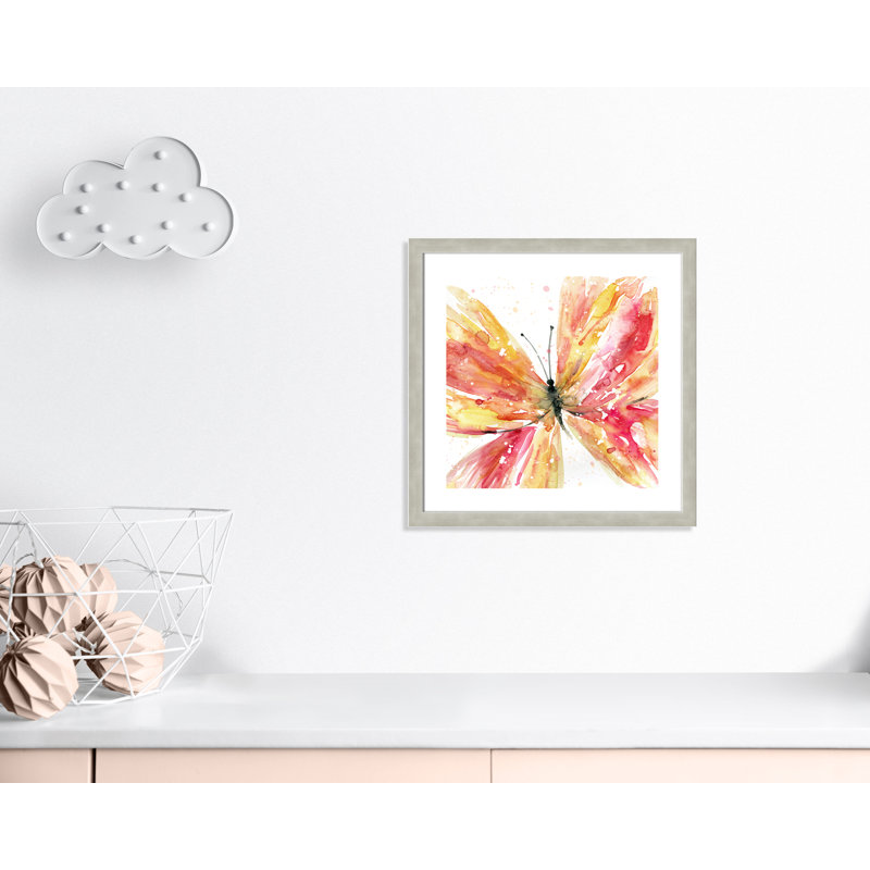 «Butterfly Flying II», art encadré, H 22,5 po x l 22,5 po x P 0,63 po, Cadre argent