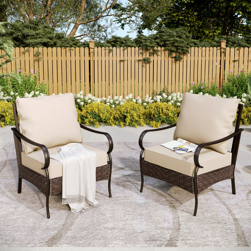 Salem Outdoor Wicker Chair with Cushions