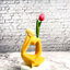 Vase en céramique avec tulipe Lusya Sunlit