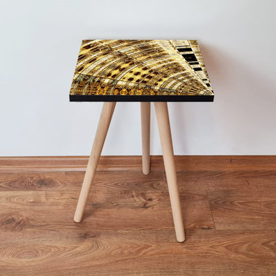 Table d'appoint élégante avec pieds en bois de hêtre, motif géométrique doré et brun / noir, 13,8 po x 16,5 po x 13,8 po | 100% panneau de fibres à densité moyenne avec une épaisseur de 0,71 pouce | Parfait pour les salons et les chambres modernes, style abstrait