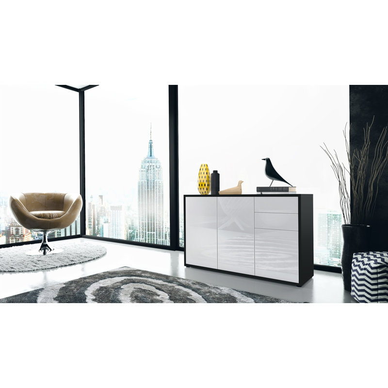 Mcdevitt 117cm Sideboard, Black (Matt)/White (Glossy)