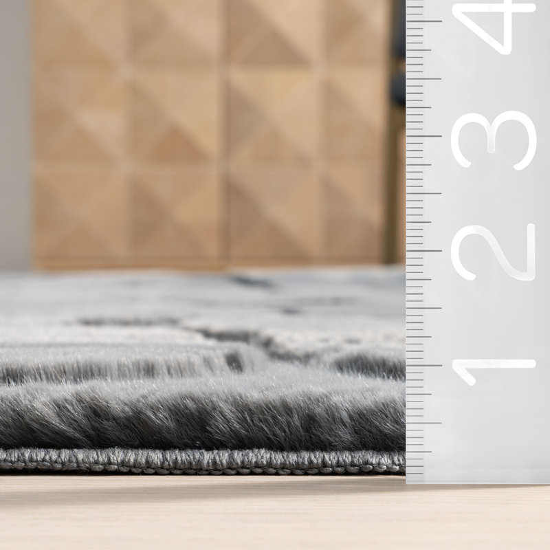 Jheryl Plush Geometirc Machine Washable Area Rug, Rectangle 7'6" x 10'