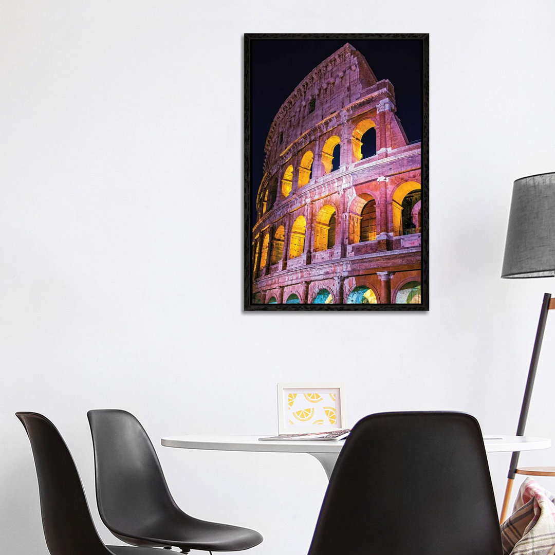 Colosseum Wall von Susanne Kremer - Galerie-umwickelte Leinwand Giclée