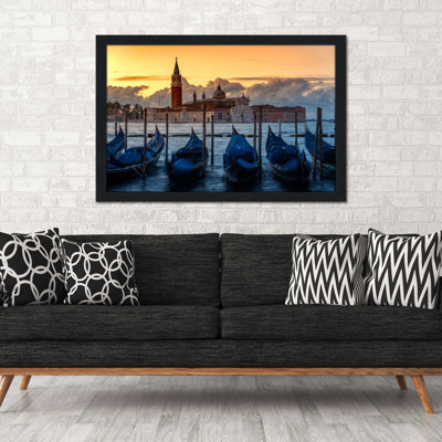 «Quiet Dawn», reproduction de photo encadrée