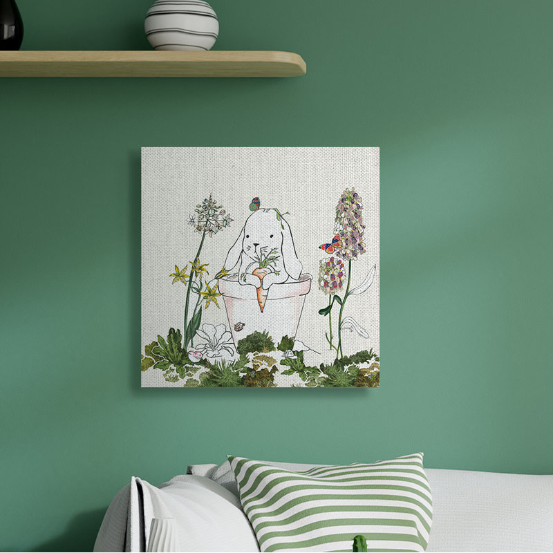 «Bunny in Flower Pot Lilac Florals Blooming» par Sangita Bachelet - Impression sur toile, H 36 po x l 36 po x 1,5 po