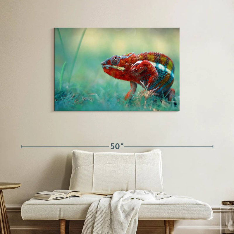Brampt Vibrant Chameleon, 26" H x 39" W