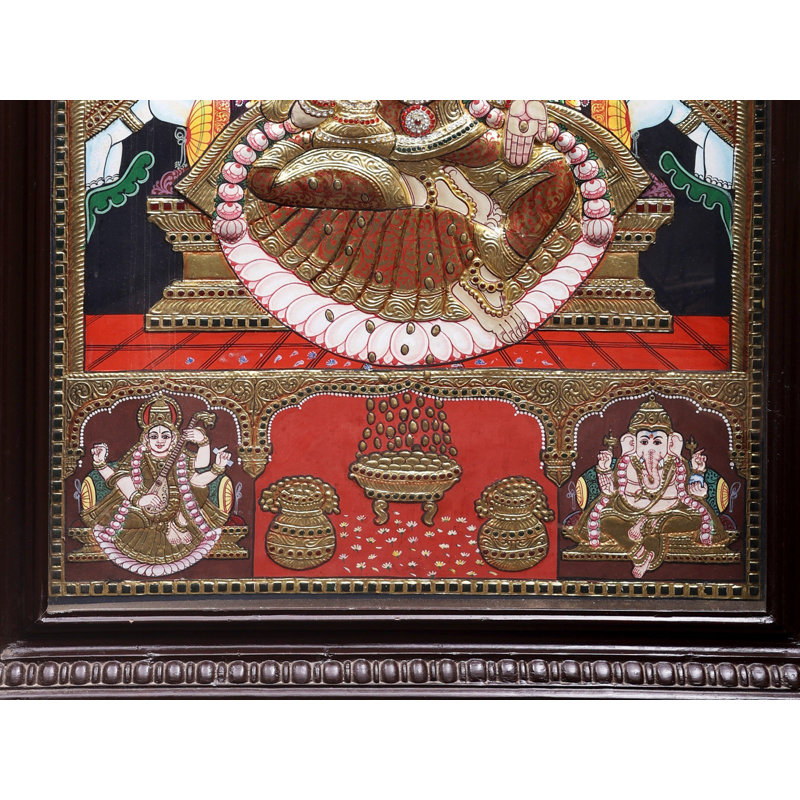 Devi Gajalakshmi | Couleurs traditionnelles avec or 24 carats
