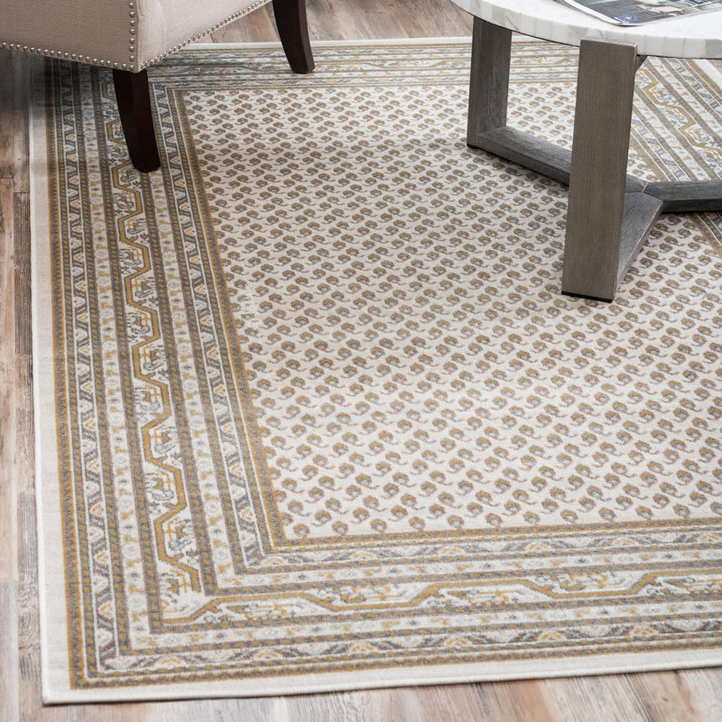 Tapis beige à motif géométrique Swinson, Rectangle de 8 pi x 10 pi