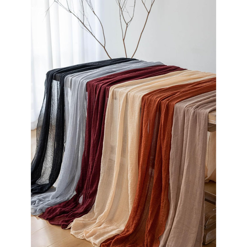 Chemin de table 120 po Deep Beige Idéal pour une fête de fiançailles, une fête de mariage, une fête de fiançailles, une fête de mariage ou un charme bohème rustique à la maison.