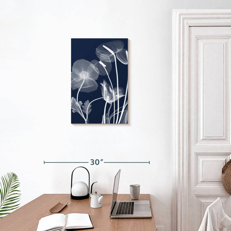 Harnek Navy Flora, 24" H x 16" W