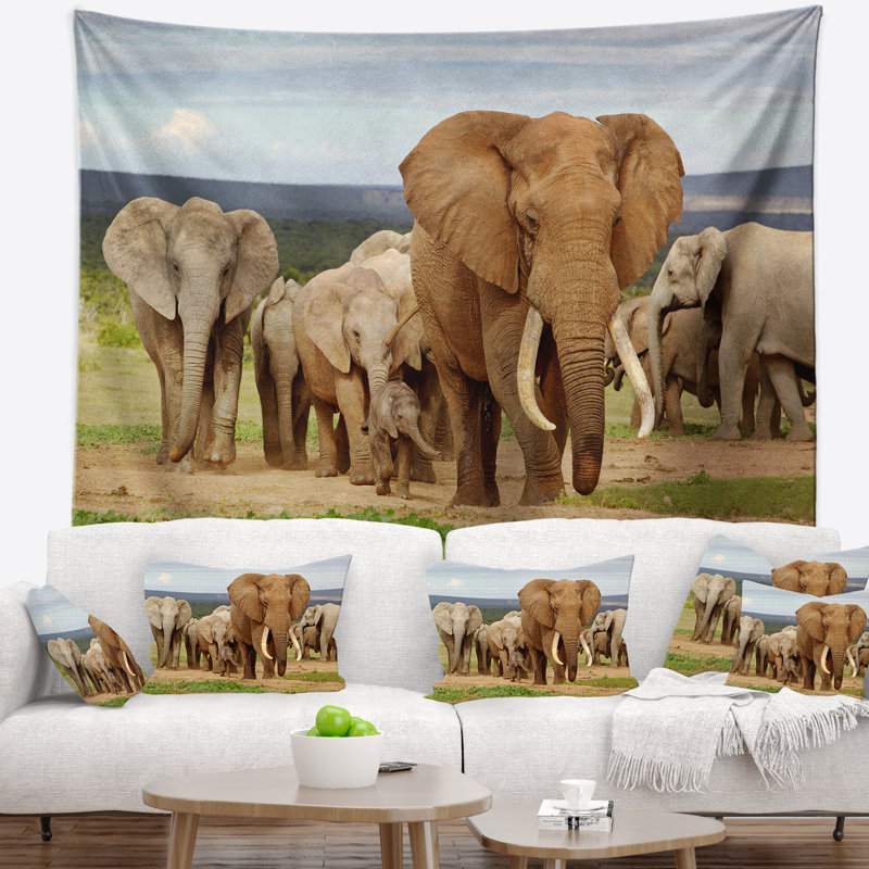 Tapisserie du grand troupeau d'éléphants en Afrique, H 32 po x l 39 po