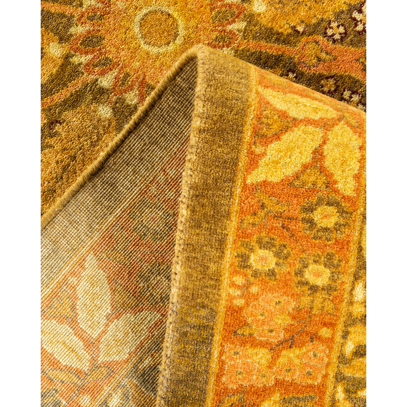 Classic One-of-a-Kind 6' 2" X 9' 3" Hand Knotted Area Rug
