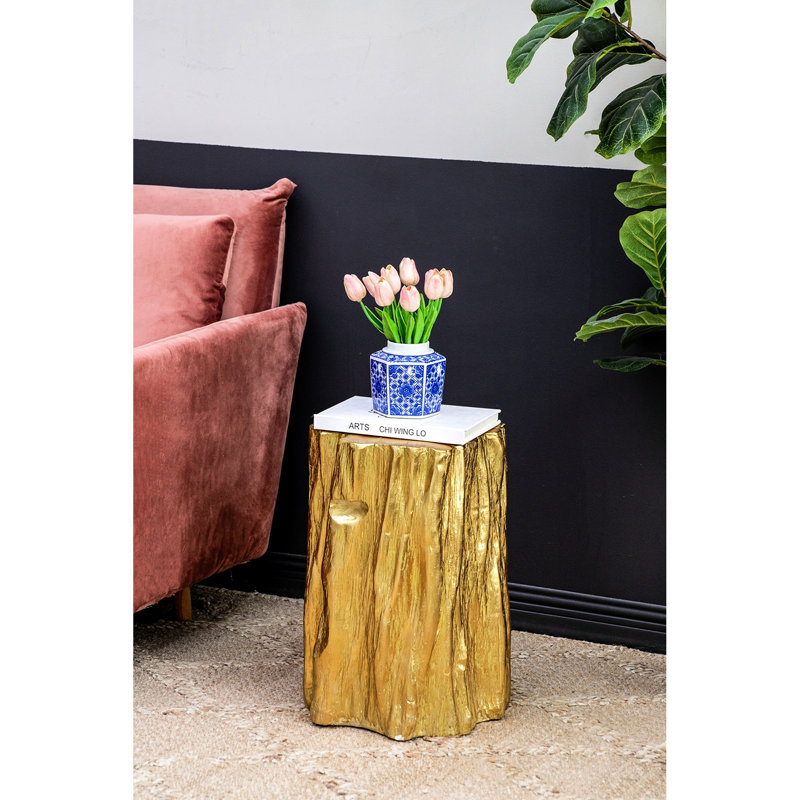 Le tabouret de tronc d'arbre doré magnésium 13,5 x 13 x 20 po, polyvalent et doré, crée une atmosphère douillette dans le salon, le bureau et la chambre à coucher.