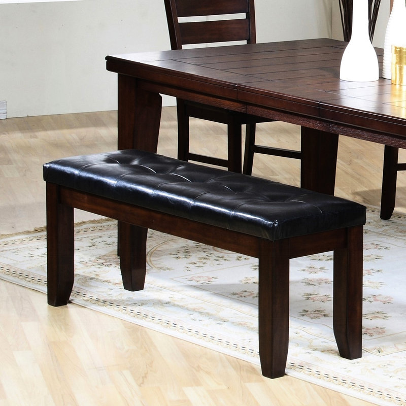 Banc de salle à manger de 48 po de largeur, fini cerisier, transitionnel, siège rembourré en cuir synthétique noir, banc de finition transitionnel détaillé avec coussin de siège en polyuréthane et fonctionnalité
