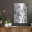"Fleurs monochromes III" par Flora Kouta-101669344