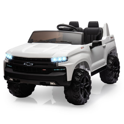 Remise pour enfants 2 places 24V avec véhicule sous licence 24 V de Silverado, voiture électrique avec télécommande, moteurs 90 W, lumières DEL, suspension