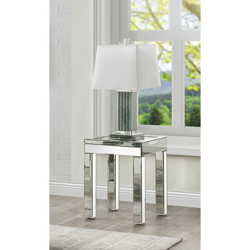 Table de bout Kutsal
