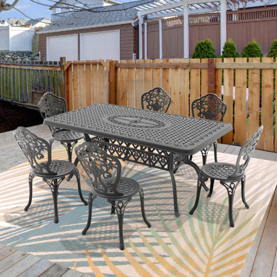 Set Of All-Weather Cast Aluminum Dining Furniture Set With Black Frame