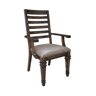 Chaise avec accoudoirs à dossier en échelle brune hittle