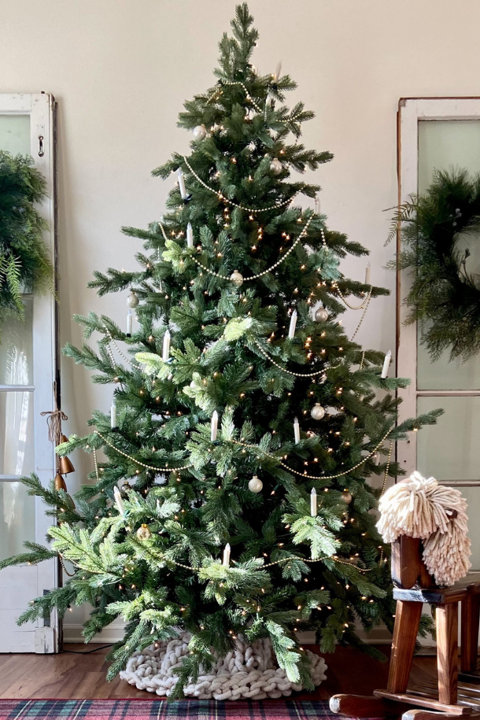 Foxtail Pine Artificial Christmas Tree