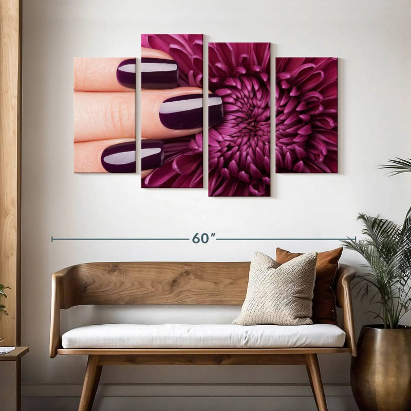 Glossy Purple Nails, H 32 po x l 52 po