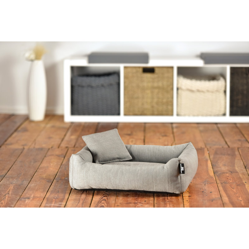 Polyester Pet Bed, Medium (50cm W x 40cm D x 15cm H), Grey