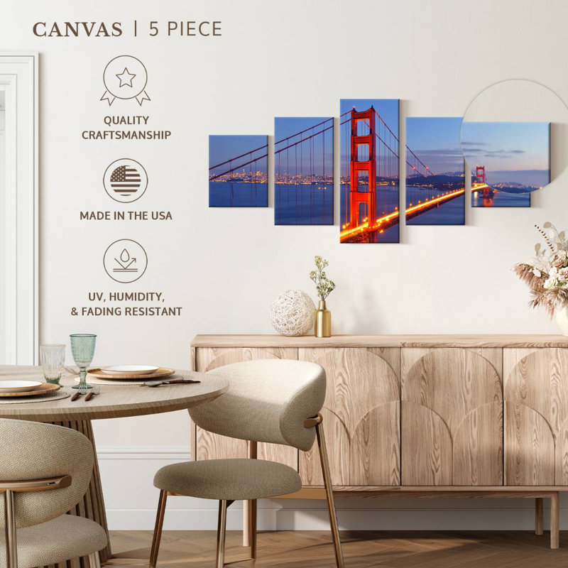 Porte, pont, paysage marin