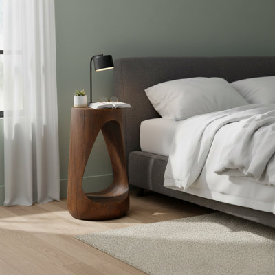 Table de bout en bois rustique avec découpe, table d'appoint fabriquée à la main pour le salon et la chambre à coucher