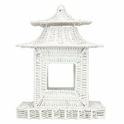 White Scalloped Wicker Pagoda, Medium