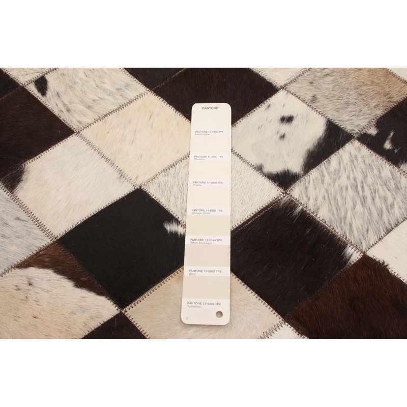 Tapis en cuir à carreaux brun fait à la main
