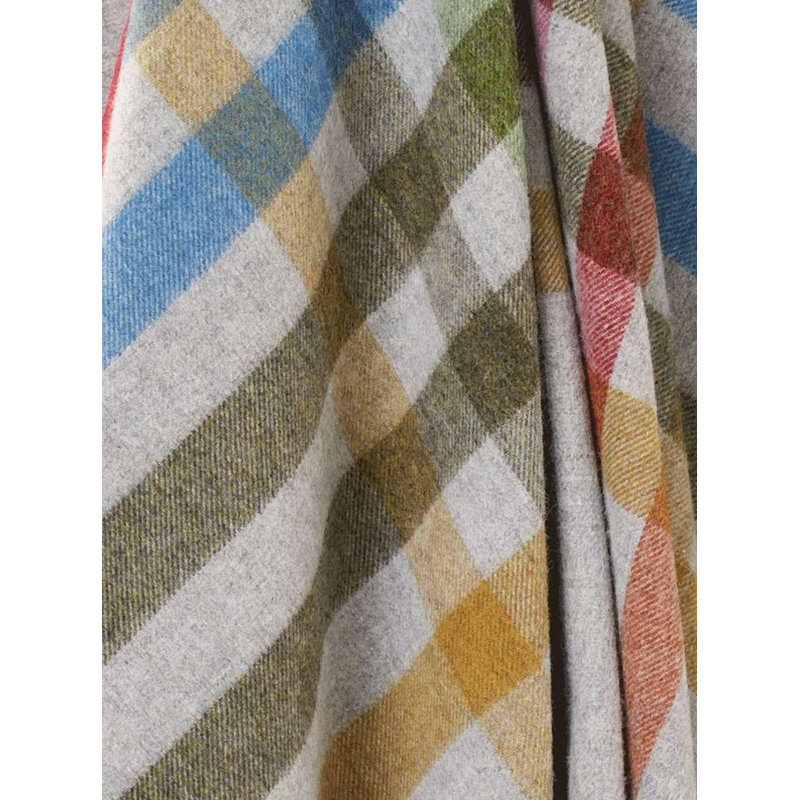 Jeté tissé en laine d'agneau Merino, Gris à carreaux multiples