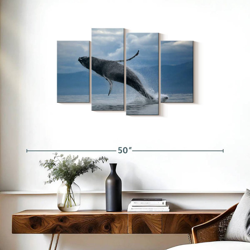 Rorpe brochant une baleine à bosse, H 22 po x l 36 po