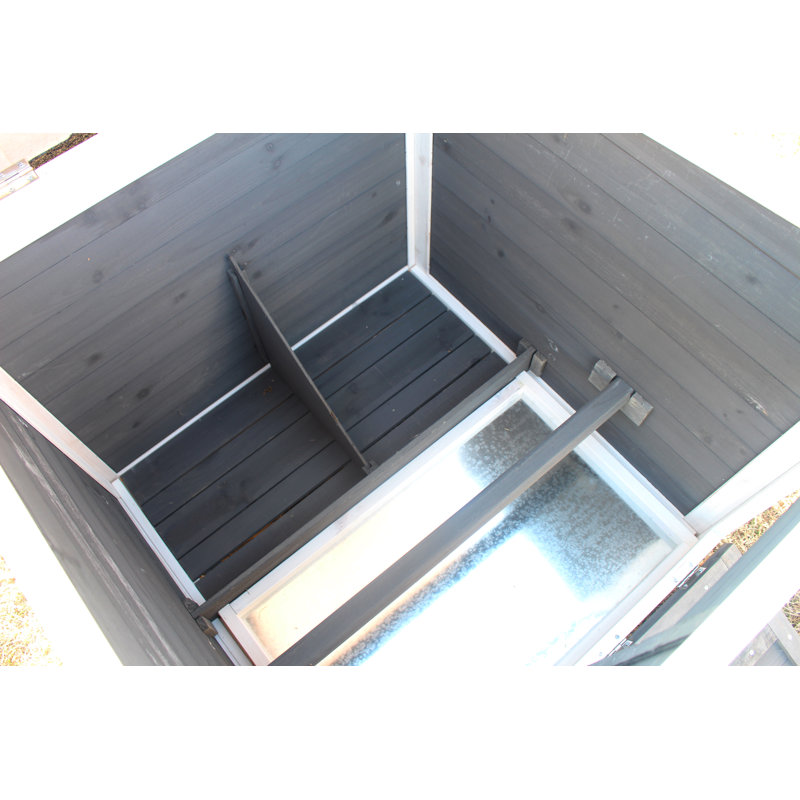 6.04 Square Feet Chicken Coop with Nesting Box For Up To 1 Chickens