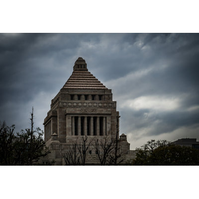 Desauguste " National Diet Building "